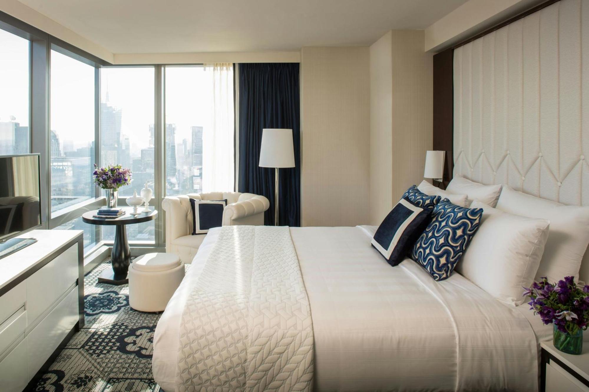 By Marriott Manhattan/central Park Hotel New York